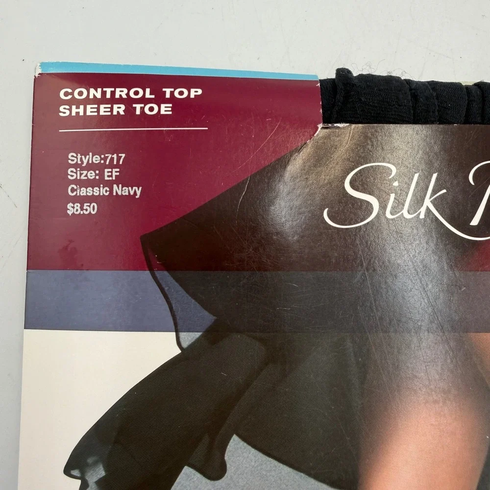 Hanes Silk Reflections Silky Sheer Control Top Pantyhose Classic Navy EF 717